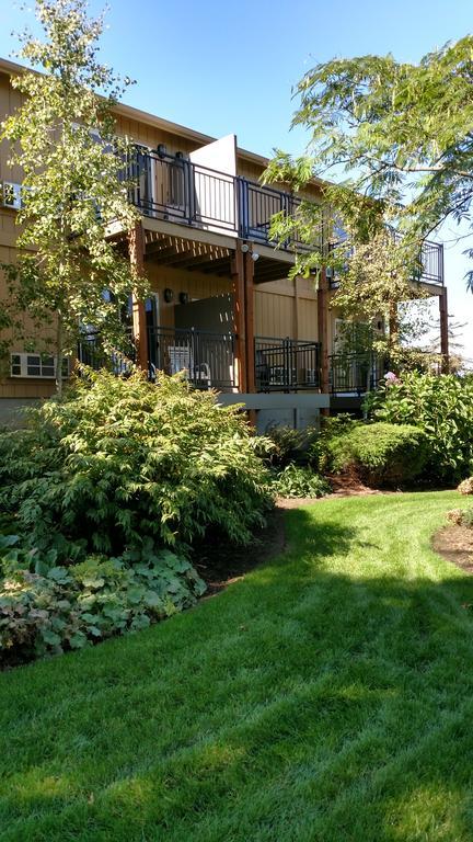 Lewis River Inn Woodland Exterior photo